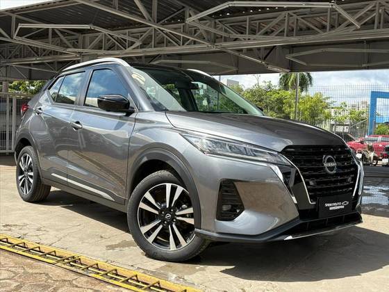 NISSAN KICKS 1.6 16V FLEXSTART EXCLUSIVE XTRONIC NISSAN KICKS 1.6 16V FLEXSTART EXCLUSIVE XTRONIC